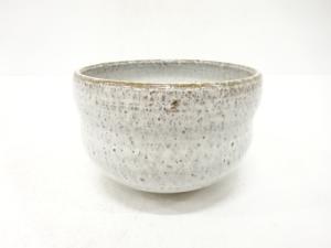 作家物　白釉　茶碗(保護箱付)